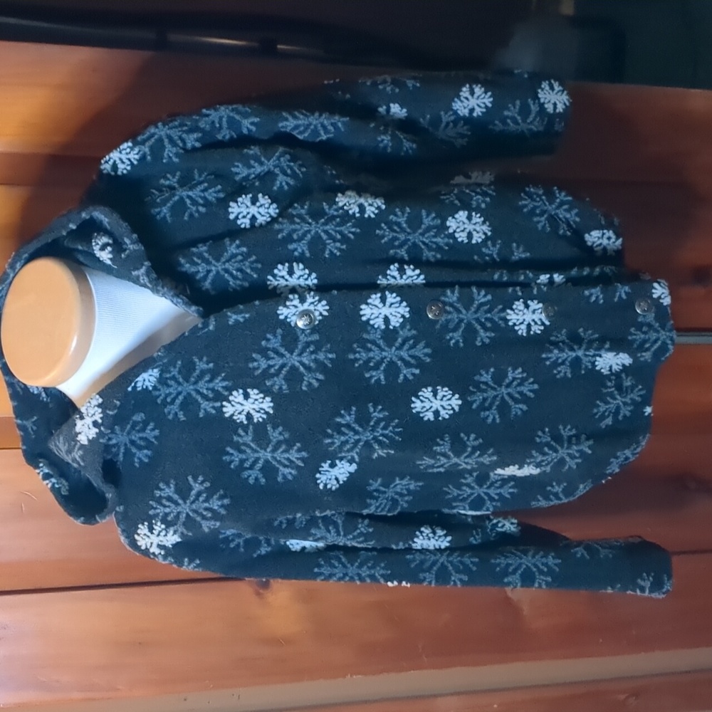 MUSKOKA LAKES* Snowflake hooded Teddy sweater button down jacket long sleeve